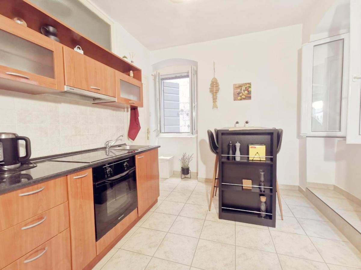 One Bedroom Apartment In The Old Town Split Dış mekan fotoğraf